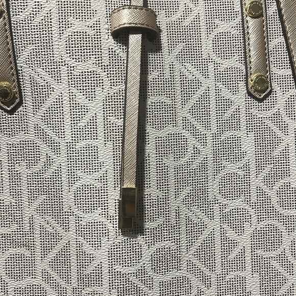 Calvin Klein large Signature and Gold Tone Tote - Picture 9 of 10